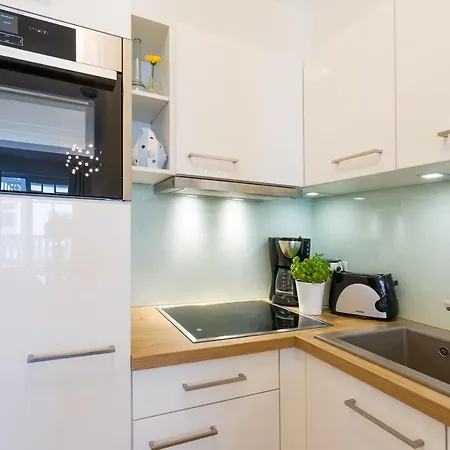 Apartment Strandvilla Seeadler Hinter Duene Und Binz